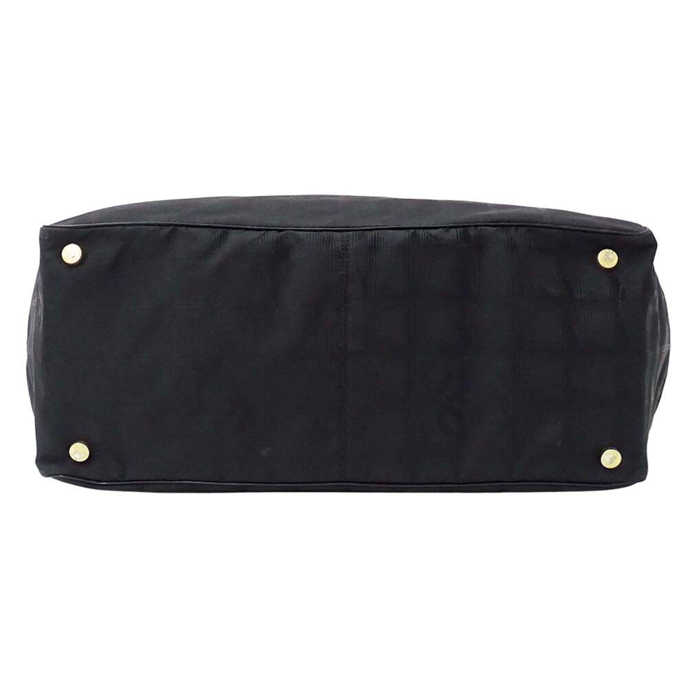 CHANEL Black Tote Bag - Picture 3 of 13